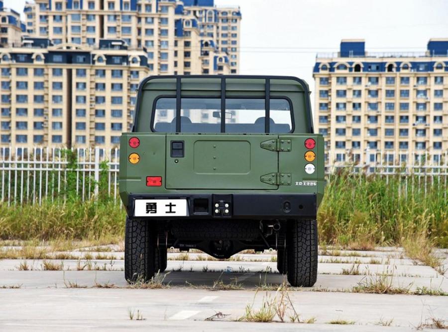  BAW Warrior Pickup Double-Row Seat Cab 2018 года  (фото 4 из 8)